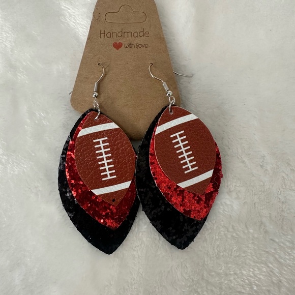 Gorgeous earring bundle - Picture 9 of 9